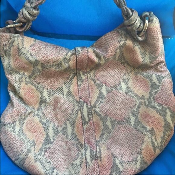 Pink Snake-print Purse - Picture 3 of 10